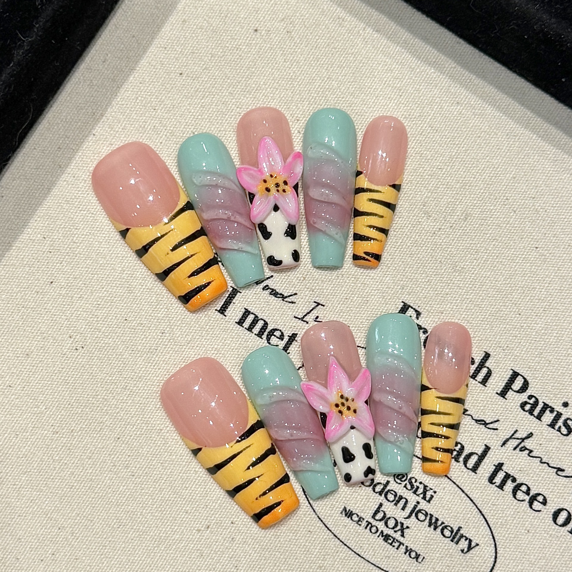 Nail Art Emerald - 10pcs Pure Hand Pressed Coffin Nail