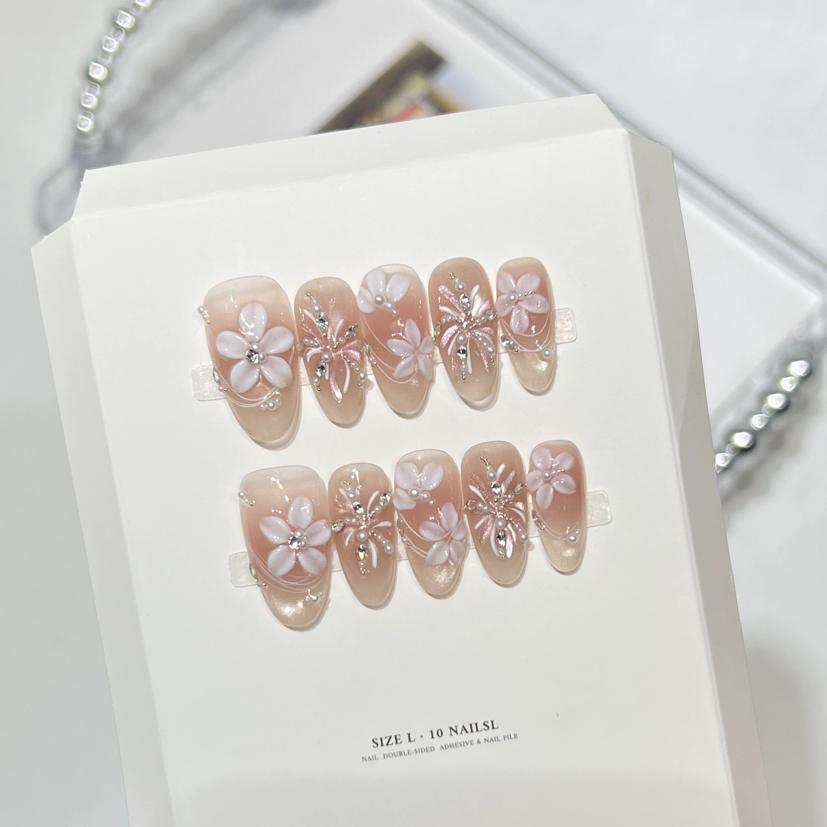 10Pcs Pink Sweet French Almond - Nail Art Cat Eye Simple incelemesi ve fiyatı