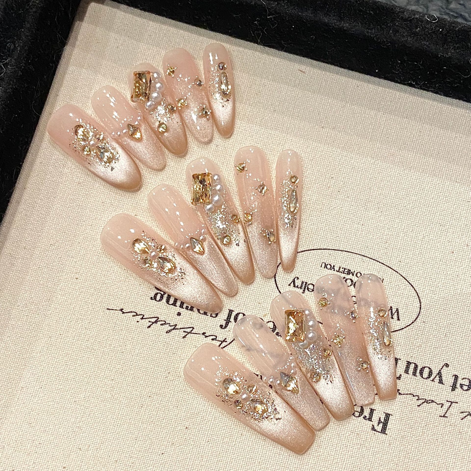 10pcs Pure Hand Pressed Oval/S - Nail Art Emerald incelemesi ve fiyatı