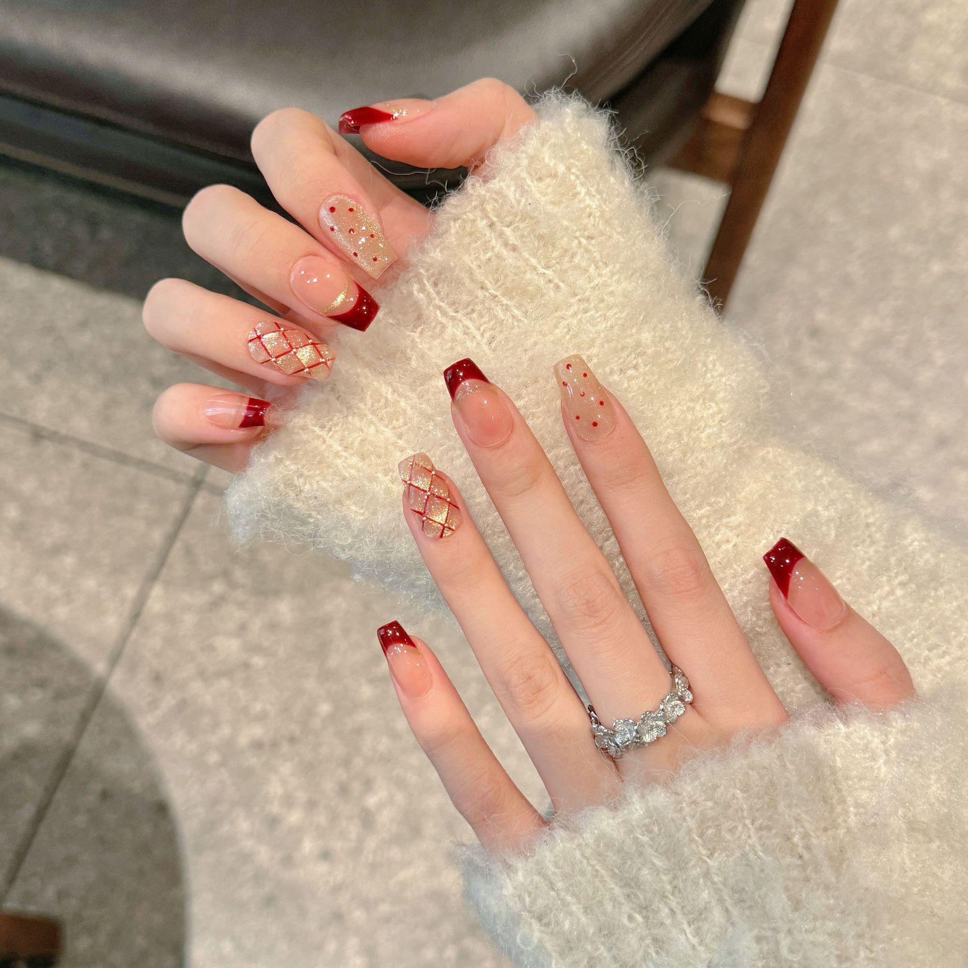10pcs Pure Hand Pressed Coffin - Nail Art Red incelemesi ve fiyatı